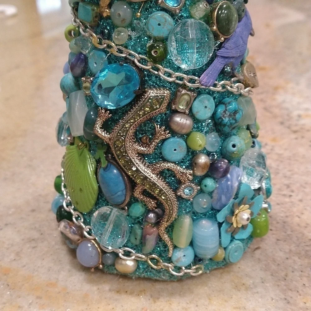 Vintage decor repurposed jewelry Christmas tree blue aqua green 10